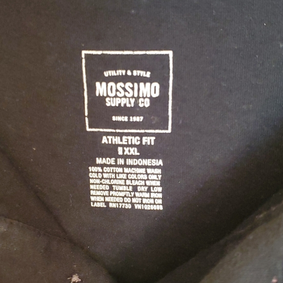 Black Mossimo - Picture 2 of 4